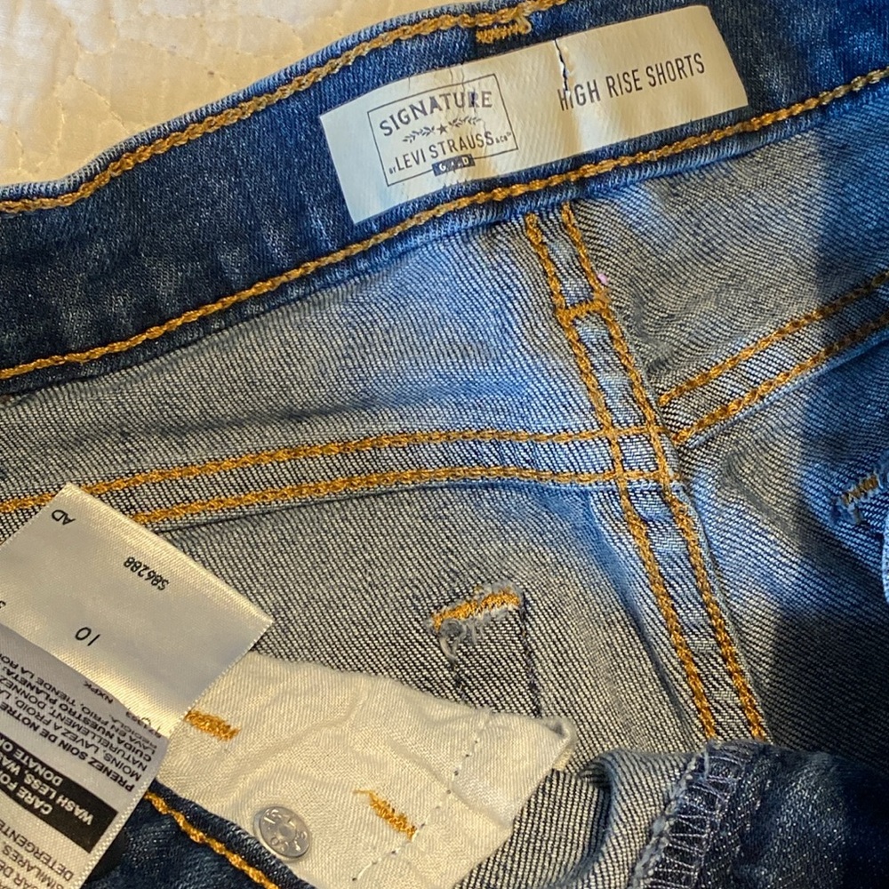 Levi short bundle - Picture 8 of 8